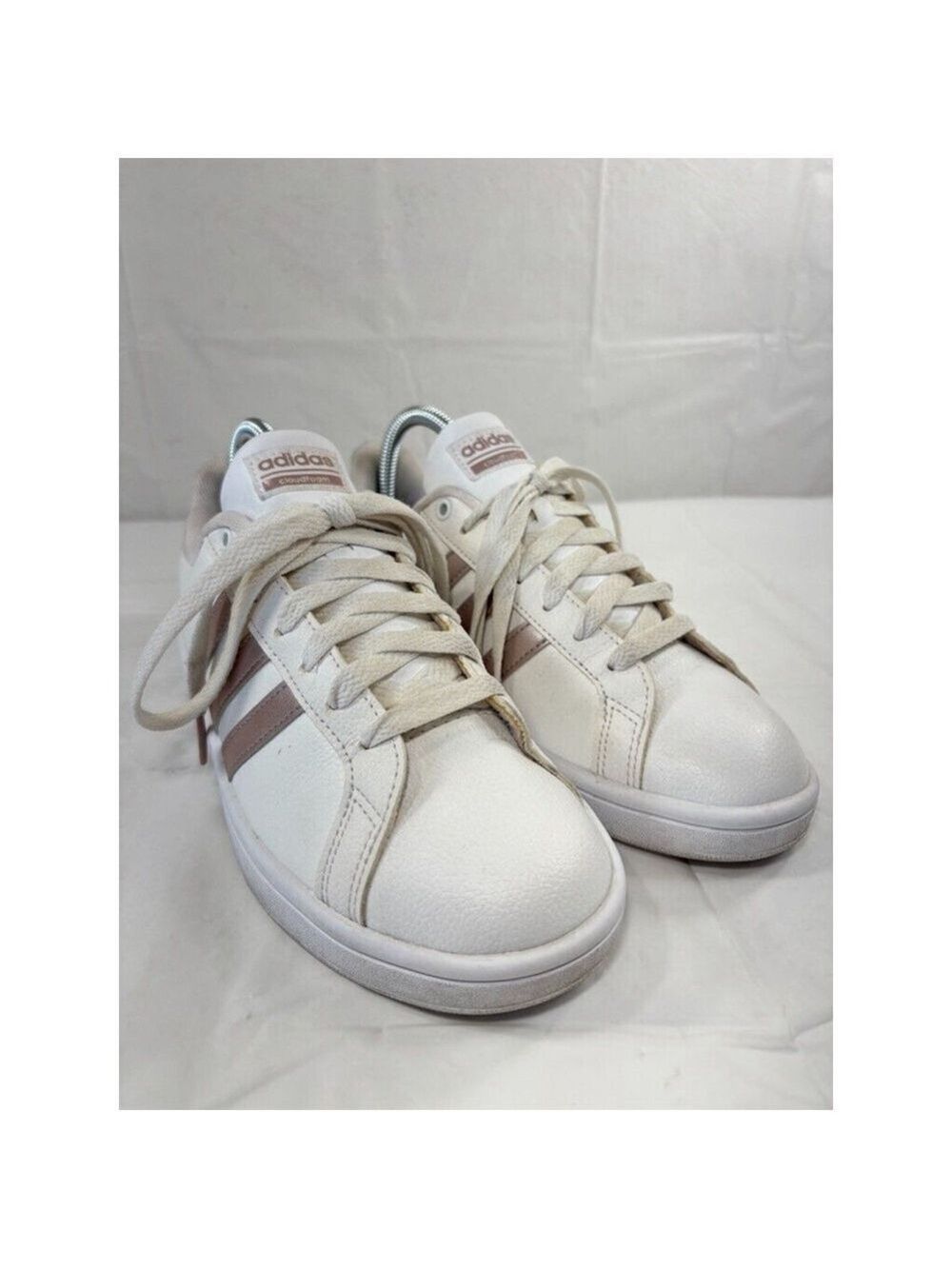 Size 7.5 - Adidas CloudFoam Advantage White Grey Metallic W